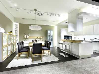 -enjoy-01-RMW-MOW2-20149207